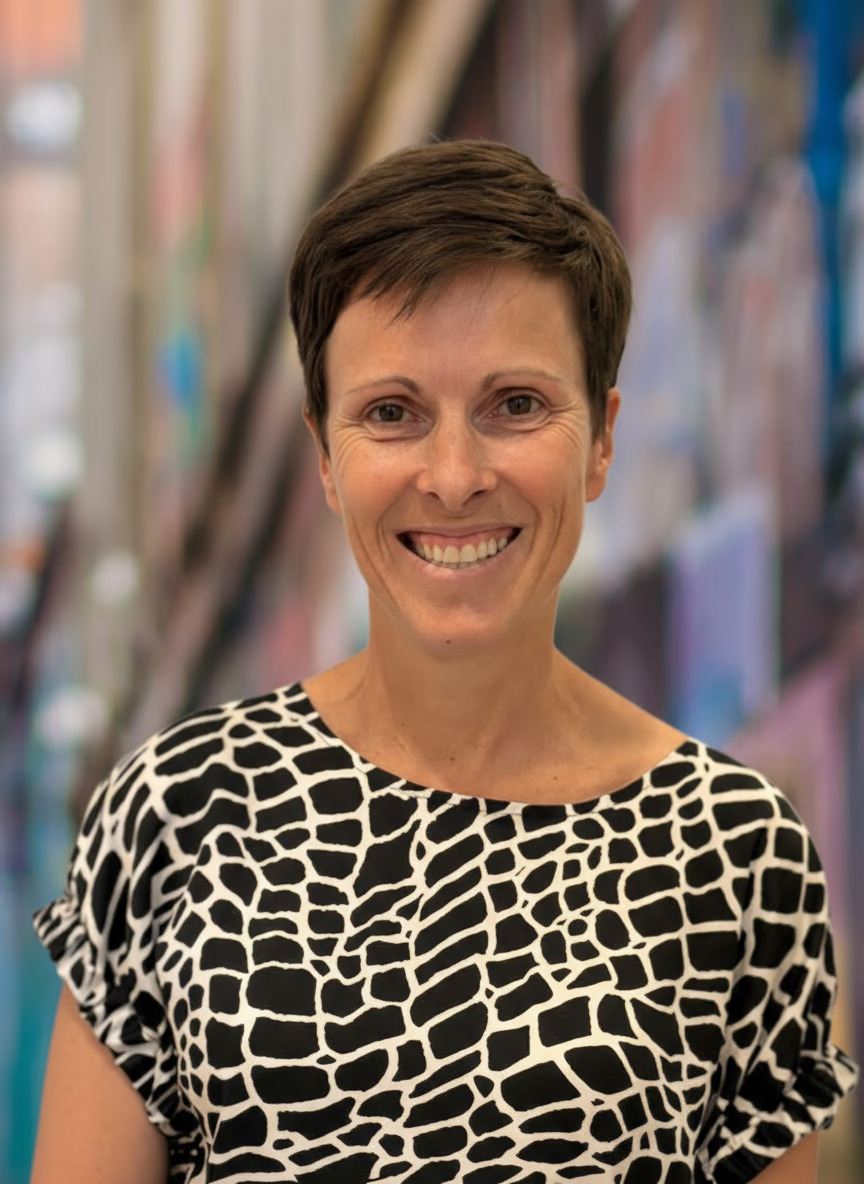 Narelle Crooks
